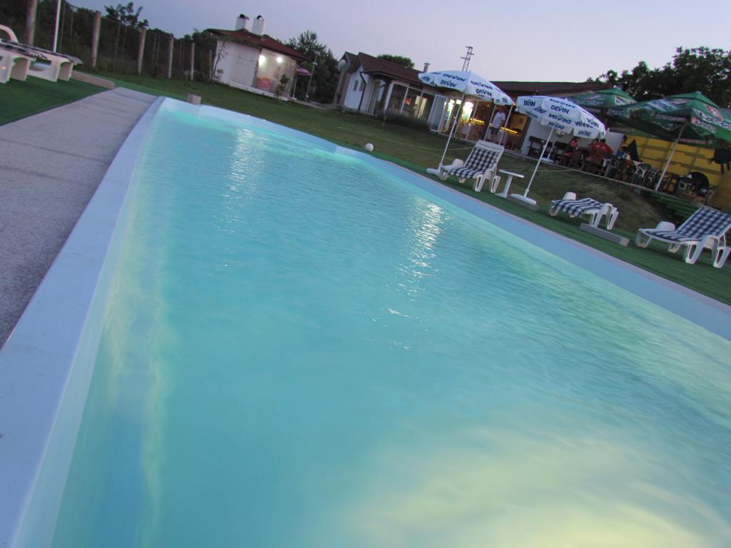Villas And Bungalows Panorama Chernomorets Exterior foto